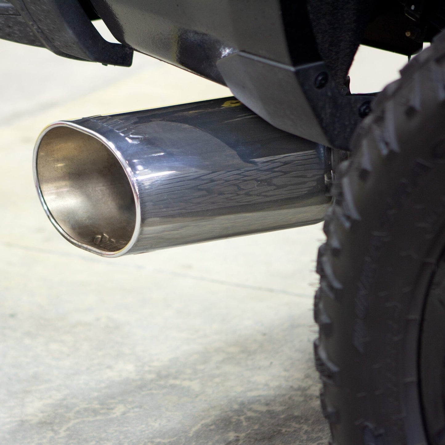 Banks Monster® 5" DPF-Back Exhaust System Single - GM Duramax 6.6L L5P (2017-2019) Stainless Steel Exhaust Banks Power 