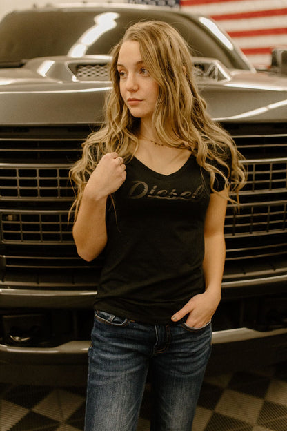 Short Sleeve Dieselr Women's V-Neck T-Shirt DSLR 