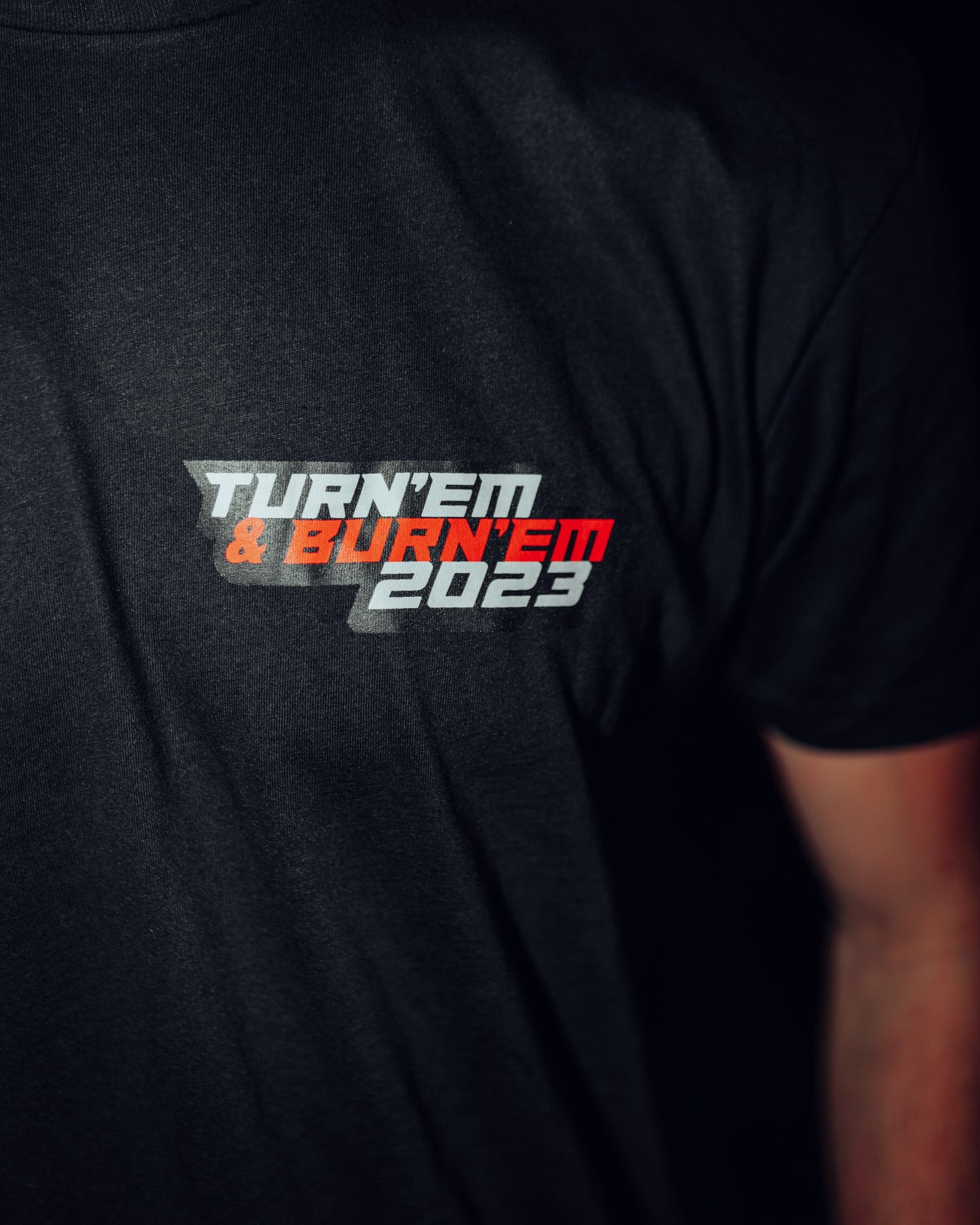 Turn 'Em & Burn 'Em 2023 T-Shirt T-Shirt DSLR 
